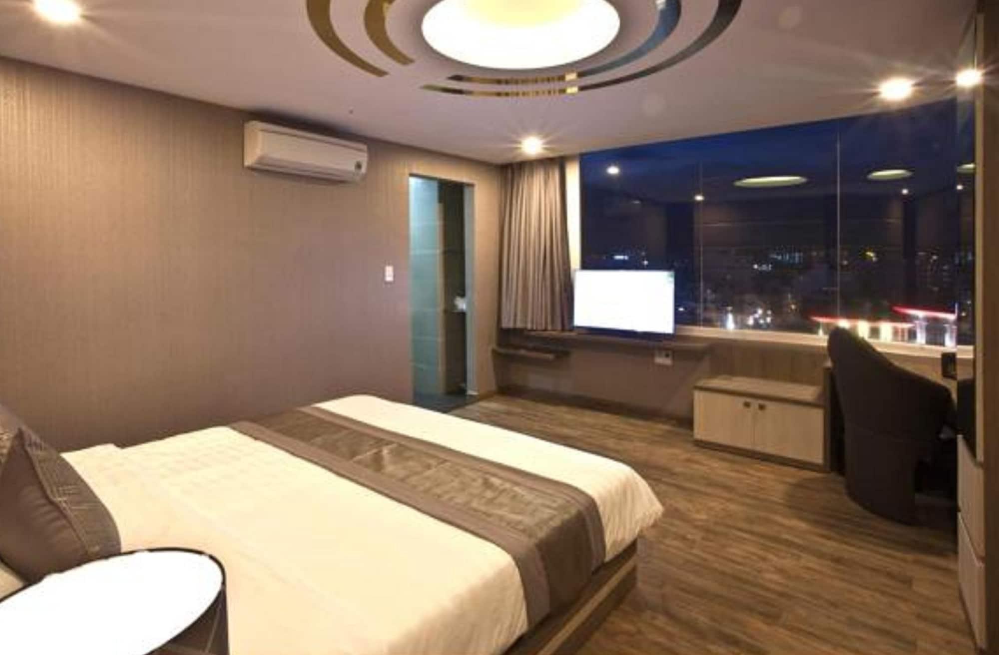 New Sun Hotel Nha Trang Exterior photo